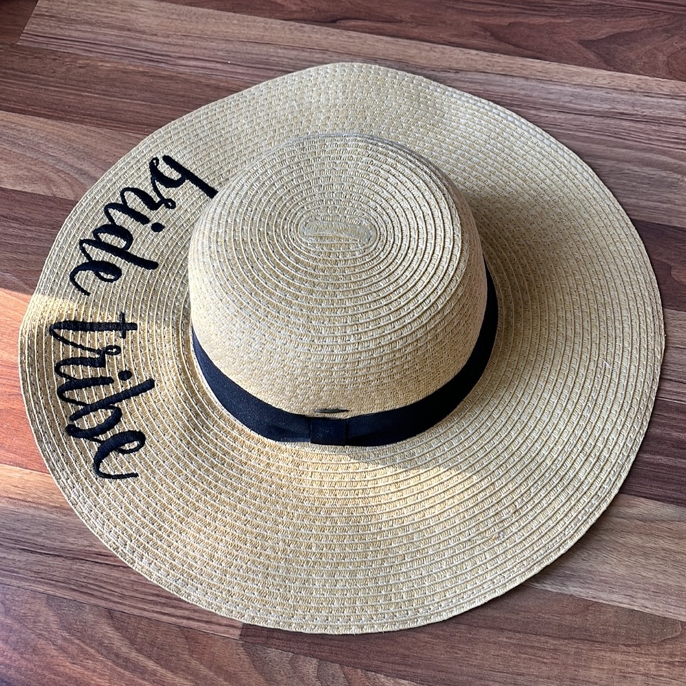 Bride Tribe straw hat - Picture 2 of 7
